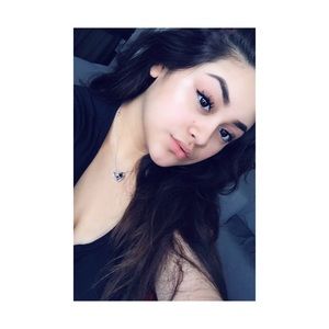 Meet your Posher, Aide